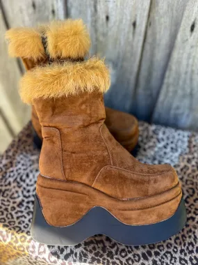90s Fluffy Platforms